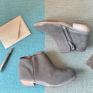 Softwalk Rocklin Graphite suede boot Wide width(D)